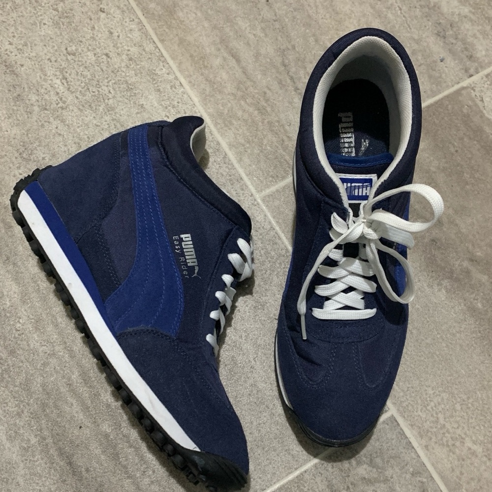 PUMA Easy rider blue suede wedge heel sneaker
